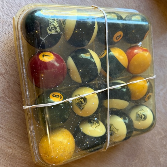 RARE Vintage Purdue University Boilermakers Billiard Ball Set Pool Balls HTF